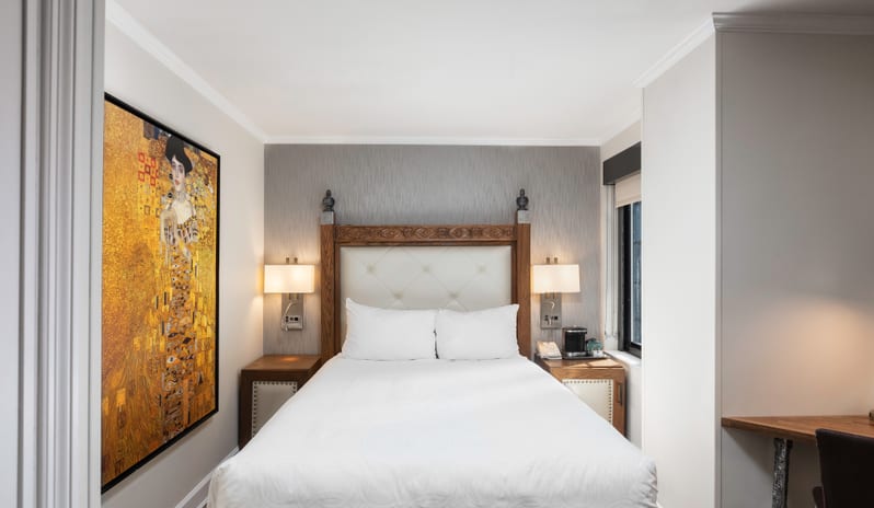 Westgate New York City - Luxe King Bed